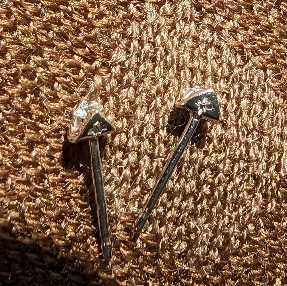Canadian Diamond Stud Earrings